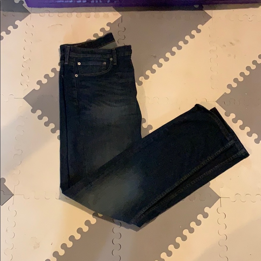 Levi’s 513 jeans